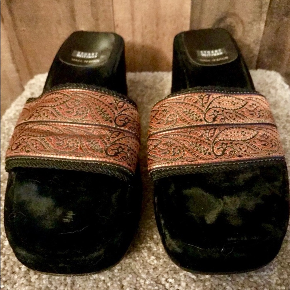 Stuart Weitzman Size 9AA Black Velvet Wedge Slide
